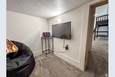 655 W 1100 N, Pleasant Grove, UT 84062 - Photo 27