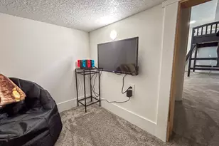 655 W 1100 N, Pleasant Grove, UT 84062 - Photo 27