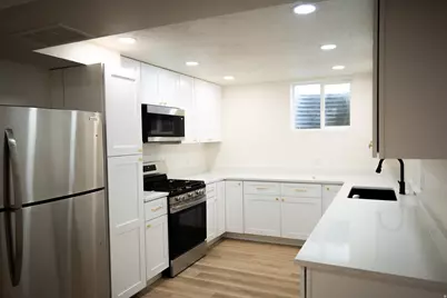 1211 E Brekenridge Dr, Murray, UT 84117 - Photo 37