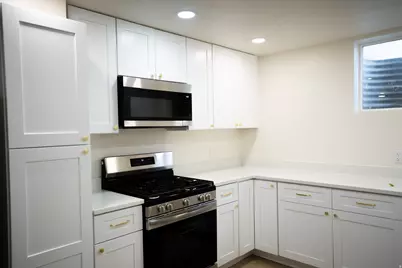 1211 E Brekenridge Dr, Murray, UT 84117 - Photo 35