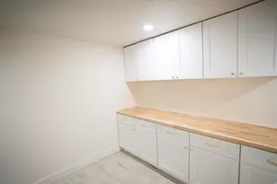 1211 E Brekenridge Dr, Murray, UT 84117 - Photo 45