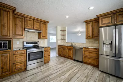 1886 W 500 N, Salt Lake City, UT 84116 - Photo 11