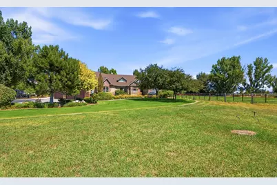 768 S 1900 W, Marriott-Slaterville City, UT 84404 - Photo 7