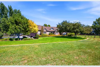 768 S 1900 W, Marriott-Slaterville City, UT 84404 - Photo 5