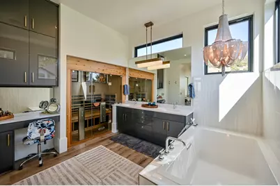 3381 E 9980 S, Sandy, UT 84092 - Photo 47