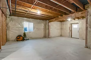 1498 S Loveland Ln, Saratoga Springs, UT 84045 - Photo 27