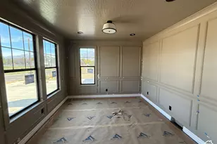 1427 W Willow Brook Ln, Kaysville, UT 84037 - Photo 17