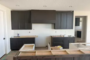 1427 W Willow Brook Ln, Kaysville, UT 84037 - Photo 11