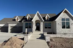 1427 W Willow Brook Ln, Kaysville, UT 84037 - Photo 1