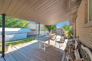 2498 W Swasey Dr, Taylorsville, UT 84129 - Photo 47