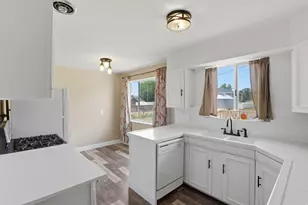 55 E 400 N, Nephi, UT 84648 - Photo 9