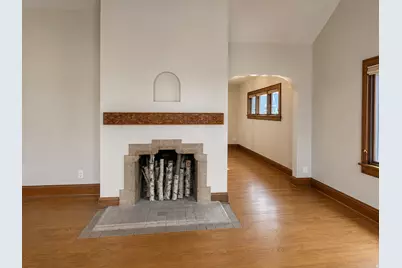 548 N Coumbus St W, Salt Lake City, UT 84103 - Photo 15