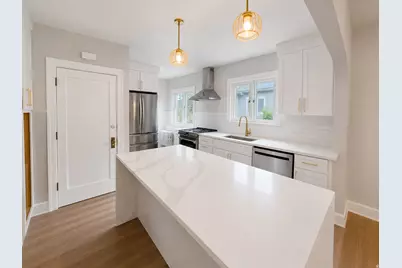 548 N Coumbus St W, Salt Lake City, UT 84103 - Photo 21