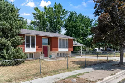 1352 W 2600 N, Clinton, UT 84015 - Photo 27