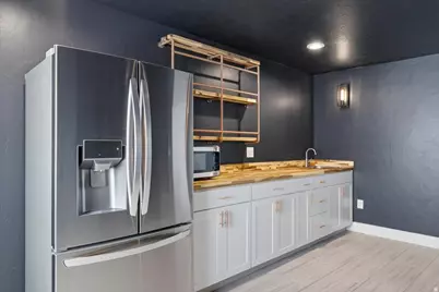 821 E Sunset View Rd S #724, Grantsville, UT 84029 - Photo 17