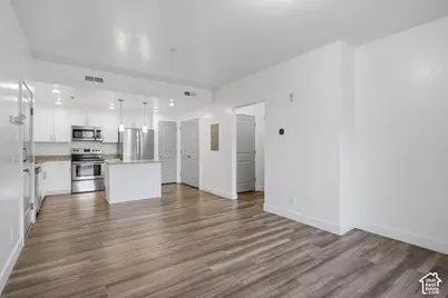875 S Depot St #246 B, Clearfield, UT 84015 - Photo 5