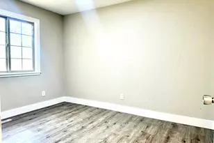 105 Cedar Dr, Vernal, UT 84078 - Photo 9