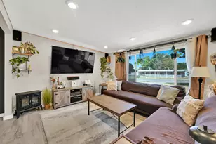 217 W 1425 N, Sunset, UT 84015 - Photo 5