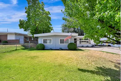 217 W 1425 N, Sunset, UT 84015 - Photo 3