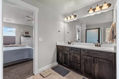 4904 W Yellow Topaz Dr, Herriman, UT 84096 - Photo 23