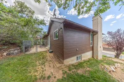 621 Raygene Way, North Salt Lake, UT 84054 - Photo 31