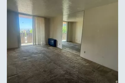 87 W 300 N #406, Salt Lake City, UT 84103 - Photo 5