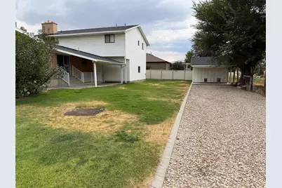 2394 W 700 S, Lehi, UT 84043 - Photo 3