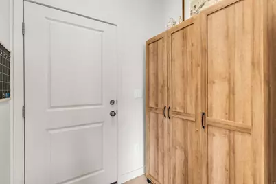 3350 N Flicker Dr, Eagle Mountain, UT 84005 - Photo 17