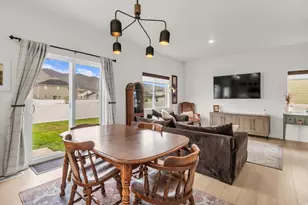 3350 N Flicker Dr, Eagle Mountain, UT 84005 - Photo 15