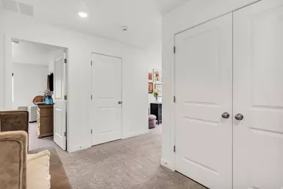 3350 N Flicker Dr, Eagle Mountain, UT 84005 - Photo 33
