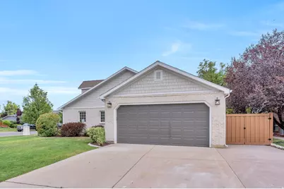 110 N Palisade Dr, Orem, UT 84097 - Photo 45
