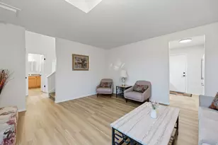 985 E Essex Ct Way, Midvale, UT 84047 - Photo 7