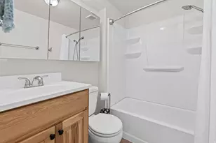 985 E Essex Ct Way, Midvale, UT 84047 - Photo 31