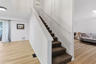 985 E Essex Ct Way, Midvale, UT 84047 - Photo 5