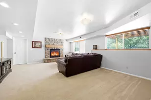 2011 N 225 E, Centerville, UT 84014 - Photo 25