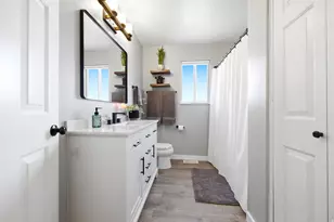 2011 N 225 E, Centerville, UT 84014 - Photo 21