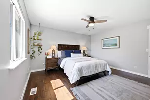 2011 N 225 E, Centerville, UT 84014 - Photo 15