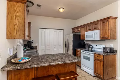 300 E 300 N #D4, Kanab, UT 84741 - Photo 11