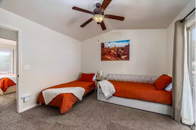 300 E 300 N #D4, Kanab, UT 84741 - Photo 17