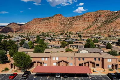 300 E 300 N #D4, Kanab, UT 84741 - Photo 23