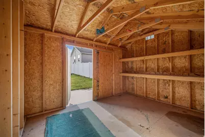1077 N 690 E, Tooele, UT 84074 - Photo 41