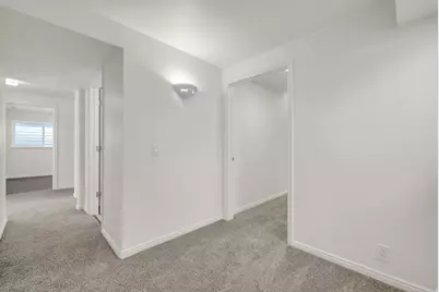 1077 N 690 E, Tooele, UT 84074 - Photo 33