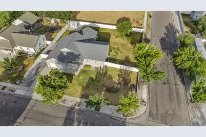 1077 N 690 E, Tooele, UT 84074 - Photo 43