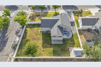 1077 N 690 E, Tooele, UT 84074 - Photo 49