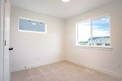 537 W 1850 N, Harrisville, UT 84404 - Photo 11