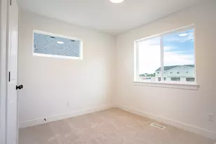 537 W 1850 N, Harrisville, UT 84404 - Photo 11