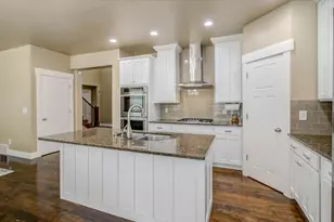 1602 E 350 S, Pleasant Grove, UT 84062 - Photo 13
