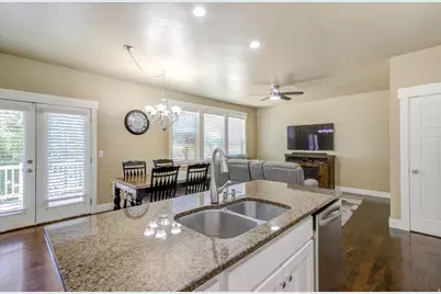 1602 E 350 S, Pleasant Grove, UT 84062 - Photo 15
