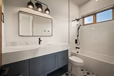 1122 S 5700 E, Heber City, UT 84032 - Photo 25