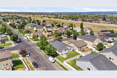 4877 W Quartz Valley Cir, Riverton, UT 84096 - Photo 29